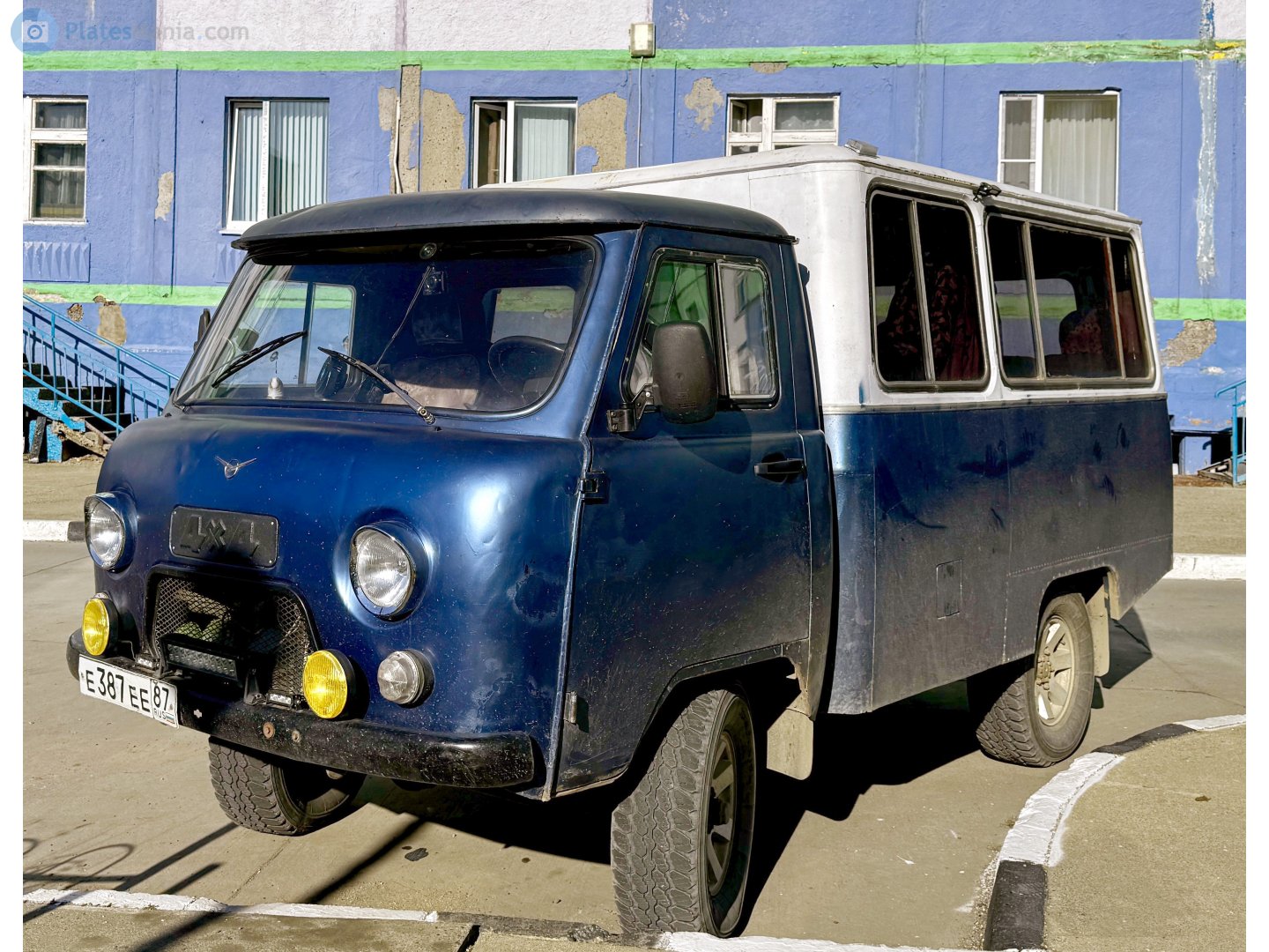 е 387 ее 87, UAZ 452 СтЗМ-3215/3905, 1986–2001