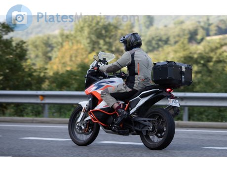 P 9074, KTM Super Adventure