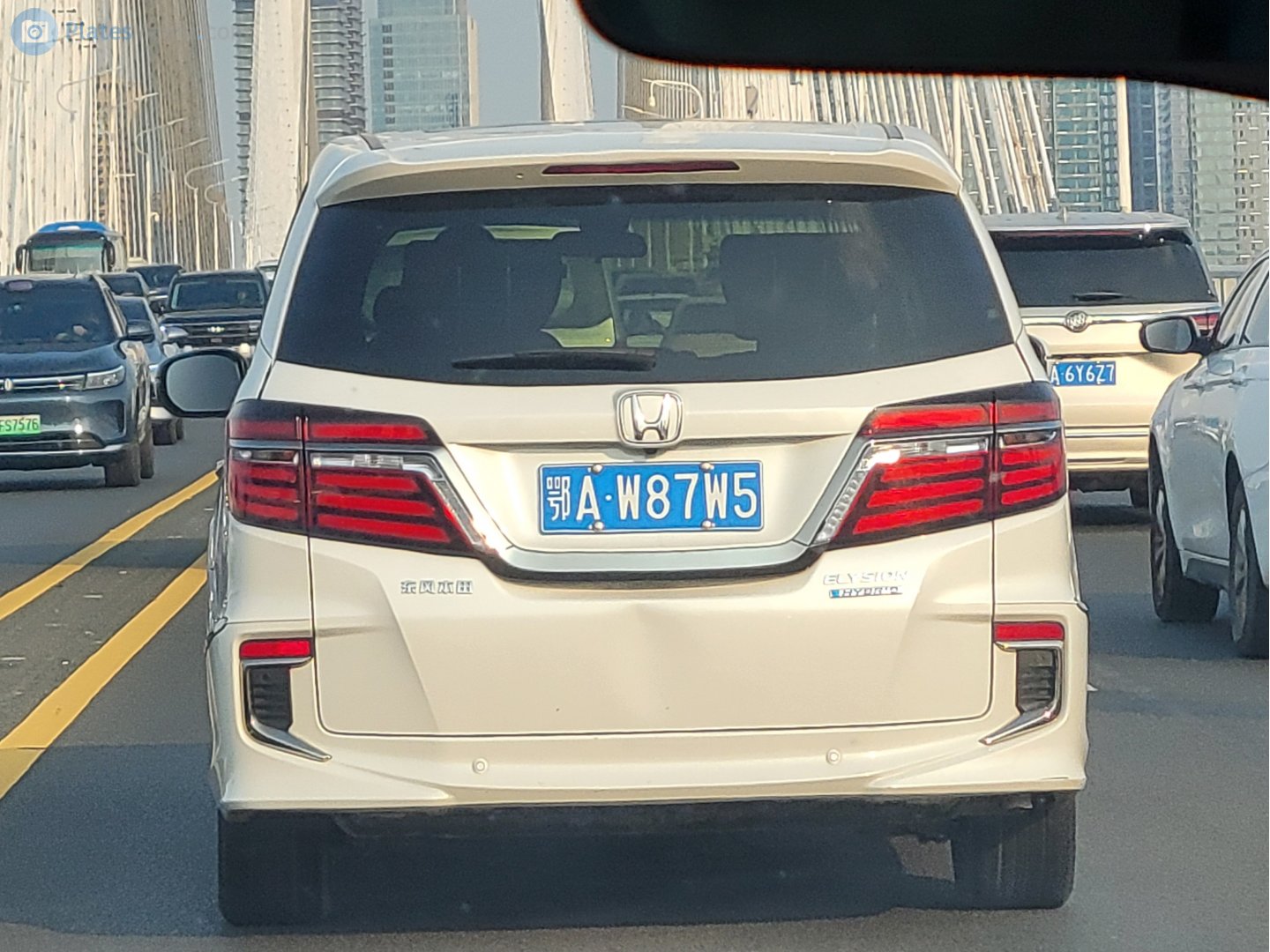 鄂A·W87W5, Honda Elysion 2nd gen (RC; CN-market), 2015–