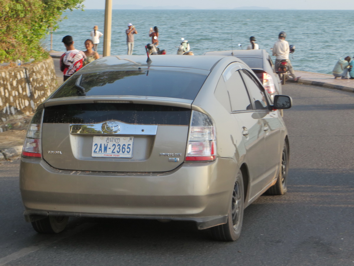 2AW-2365, Toyota Prius 2nd gen (NHW20), 2003–2011