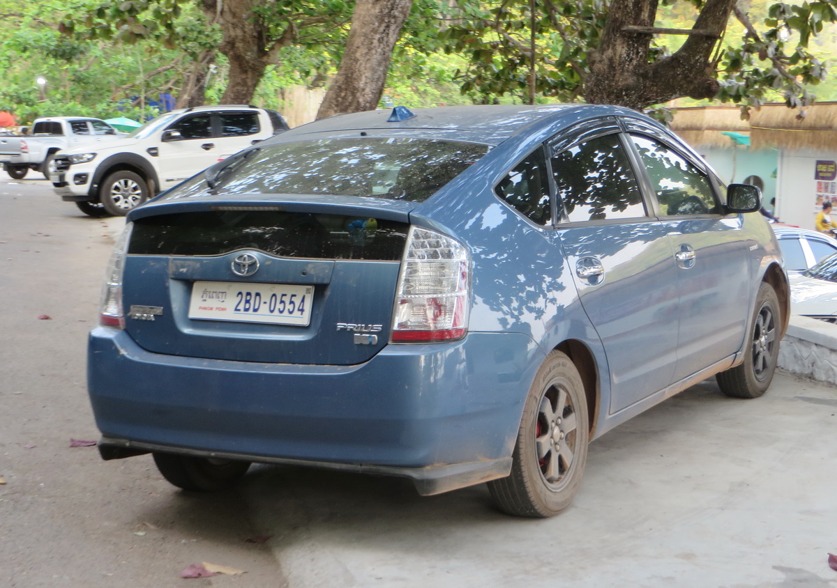 2BD-0554, Toyota Prius 2nd gen (NHW20), 2003–2011