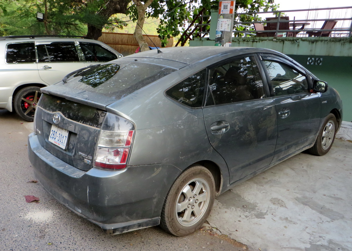 2BD-3017, Toyota Prius 2nd gen (NHW20), 2003–2011