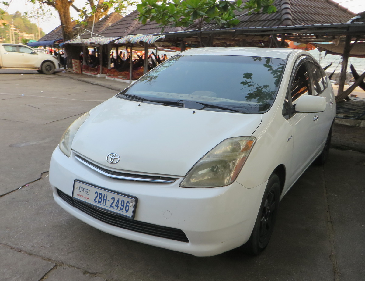 2BH-2496, Toyota Prius 2nd gen (NHW20), 2003–2011