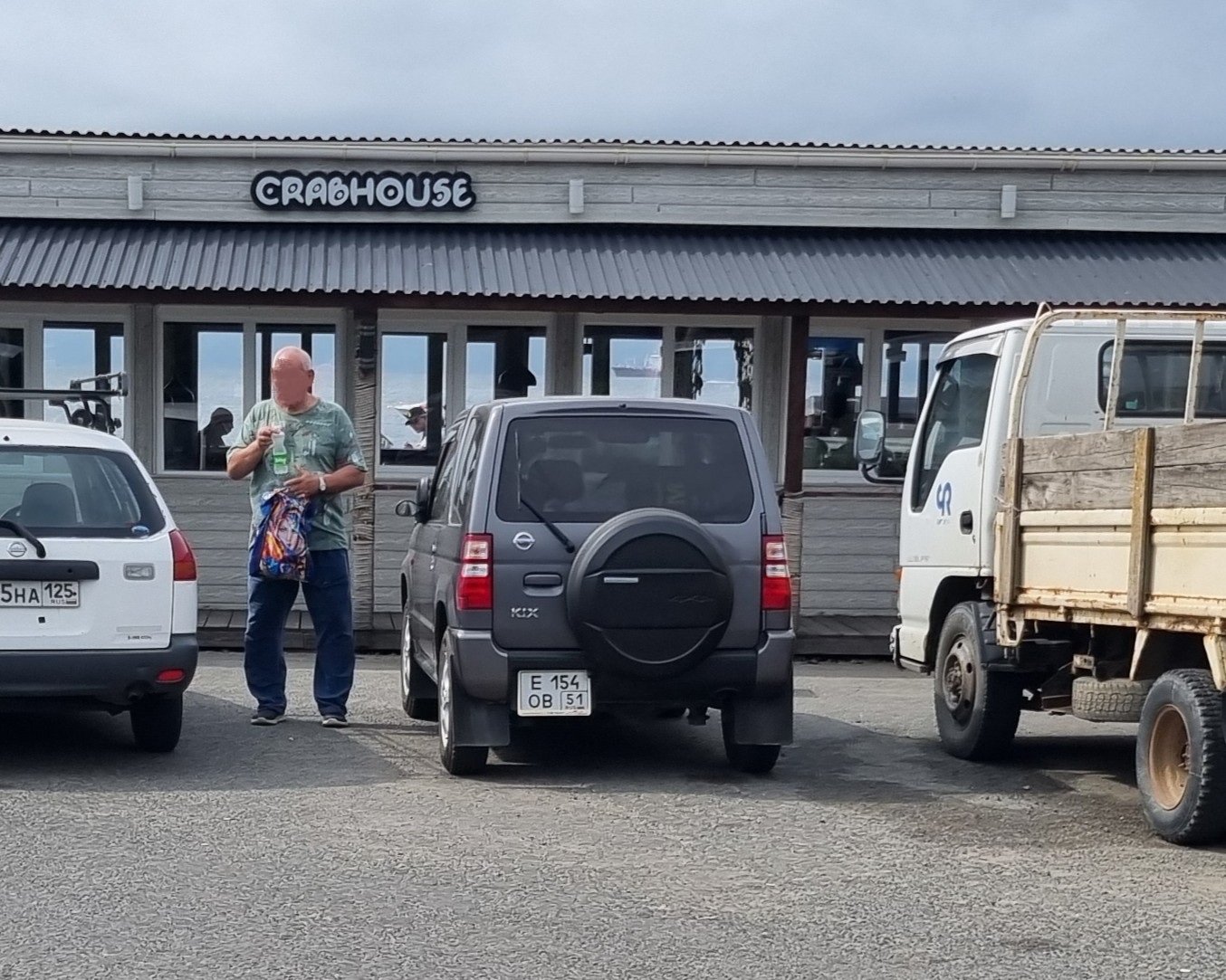 е 154 ов 51, Nissan Kix 1st gen (H59), 2008–2012