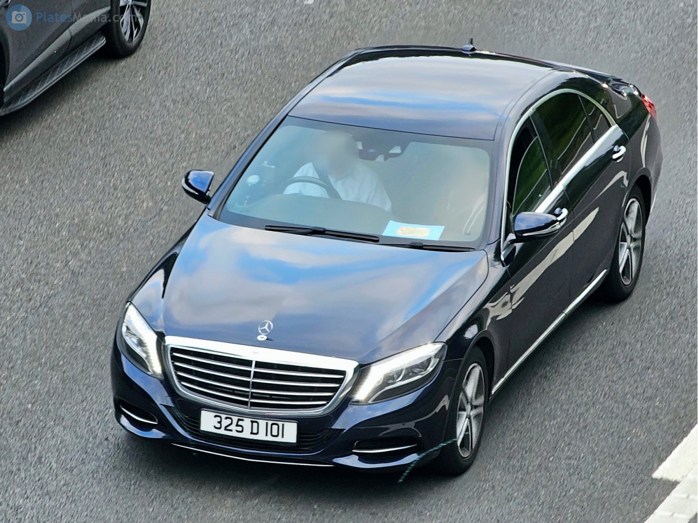 325D101, Mercedes-Benz S-Klasse 8th gen Sedan (W222/V222), 2013–2020