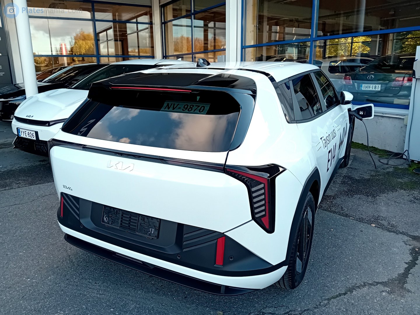 NV-9870, Kia EV4 1st gen (CT), 2025–