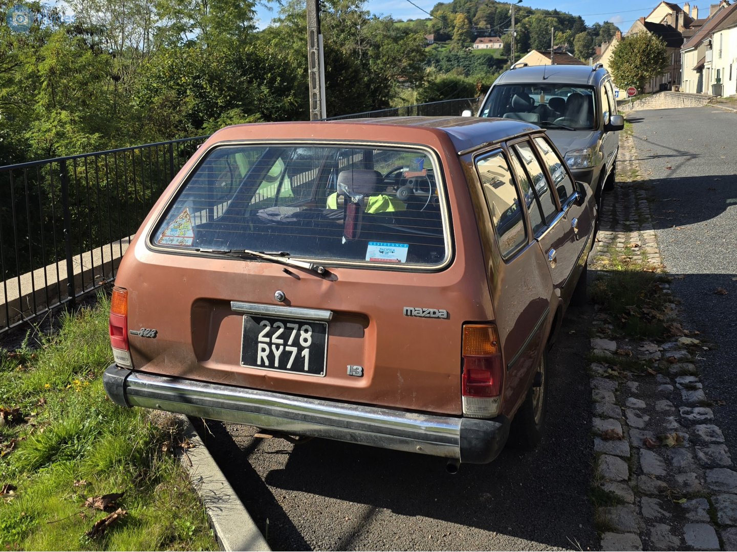2278 RY 71, Mazda 323 1st gen Wagon (FA4), 1977–1986