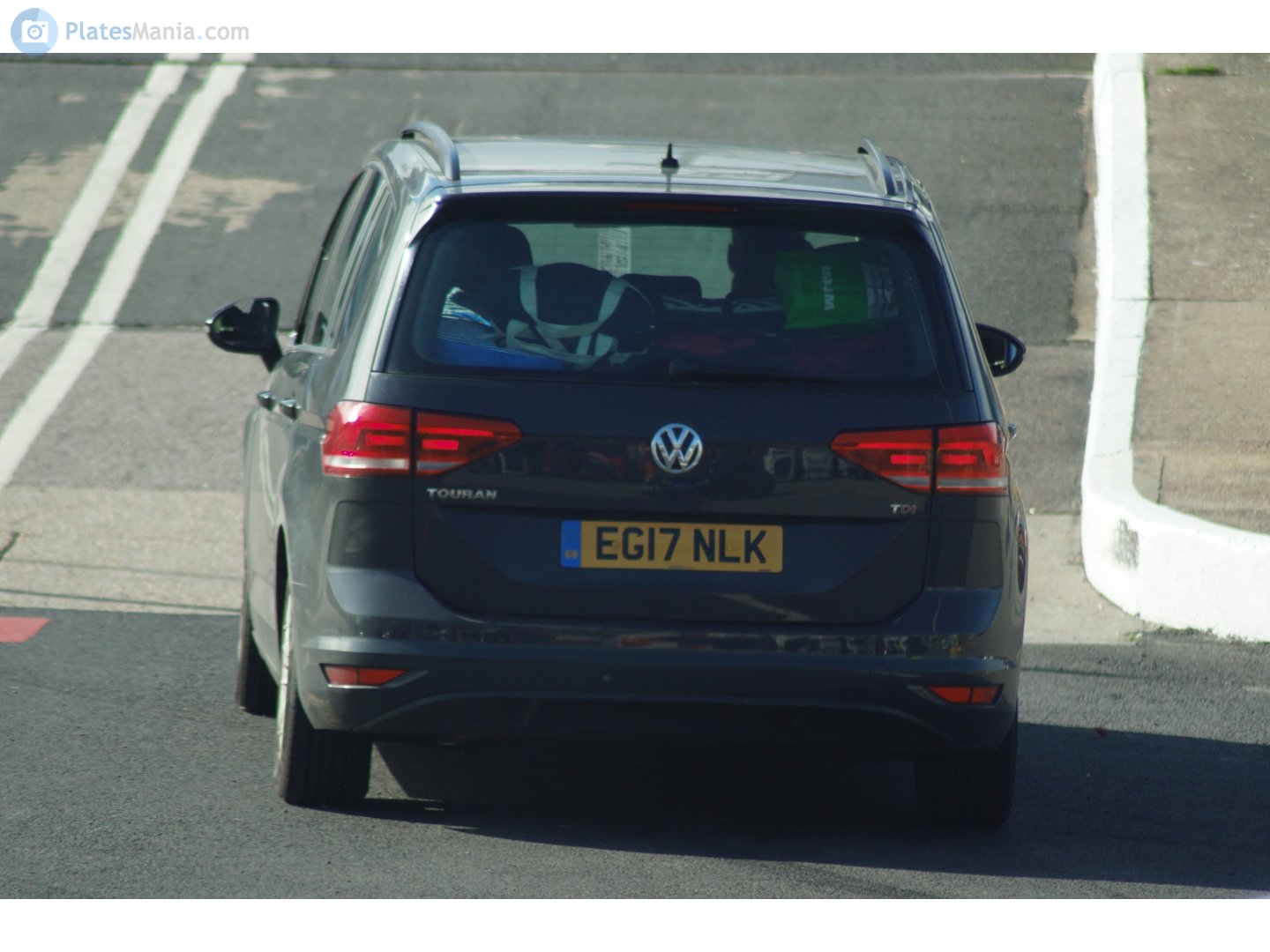 EG17NLK, Volkswagen Touran 2nd gen (5T1), 2015–