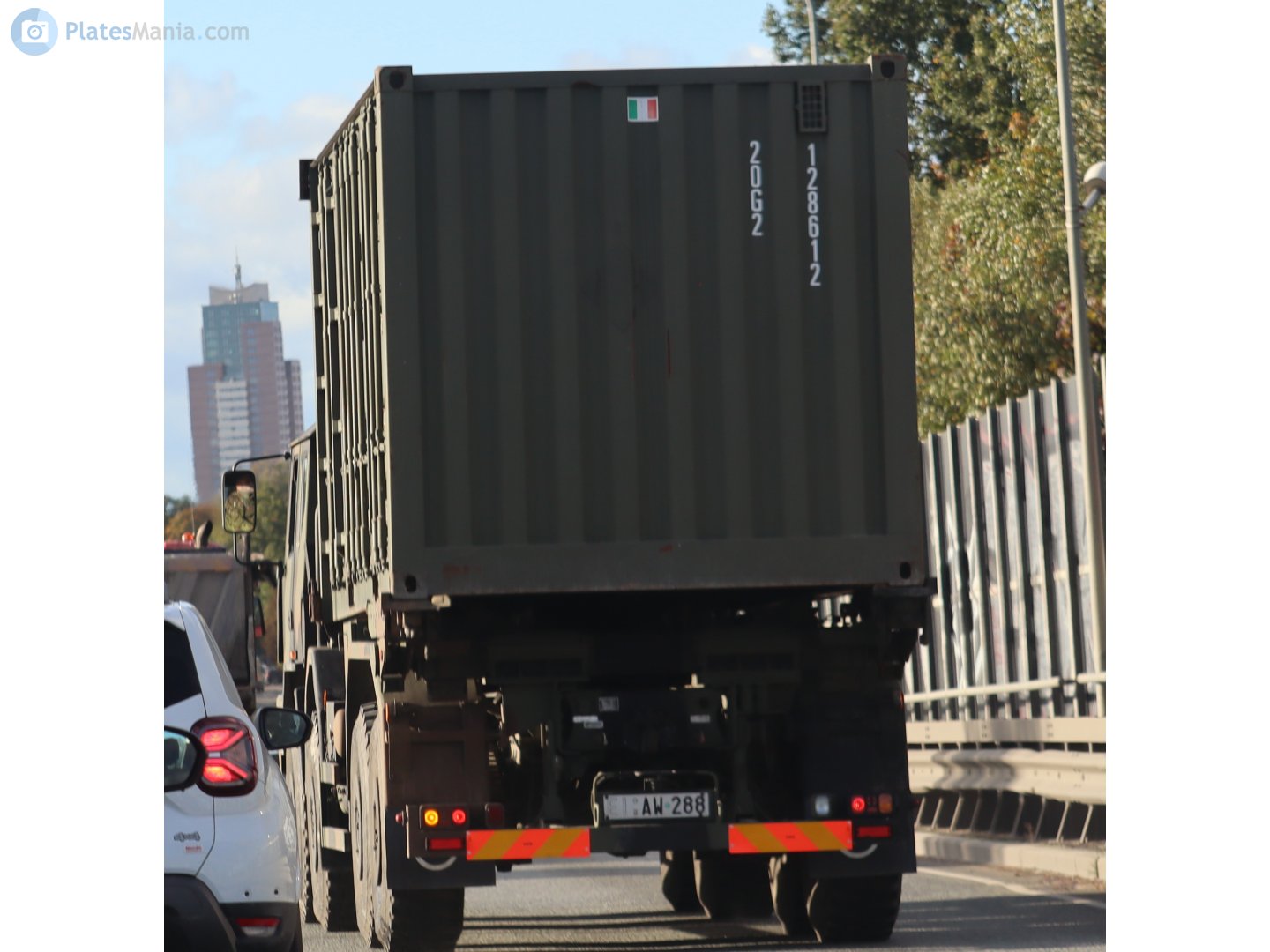 EI AW 288, Specialty plates 