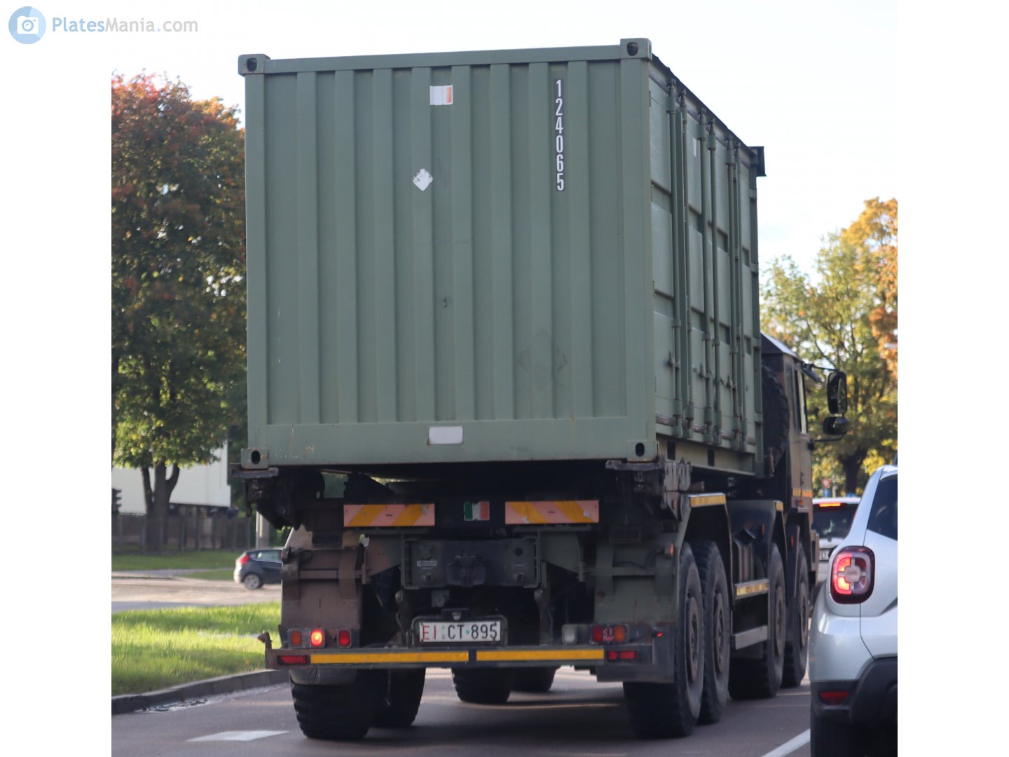 EI CT 895, Specialty plates 