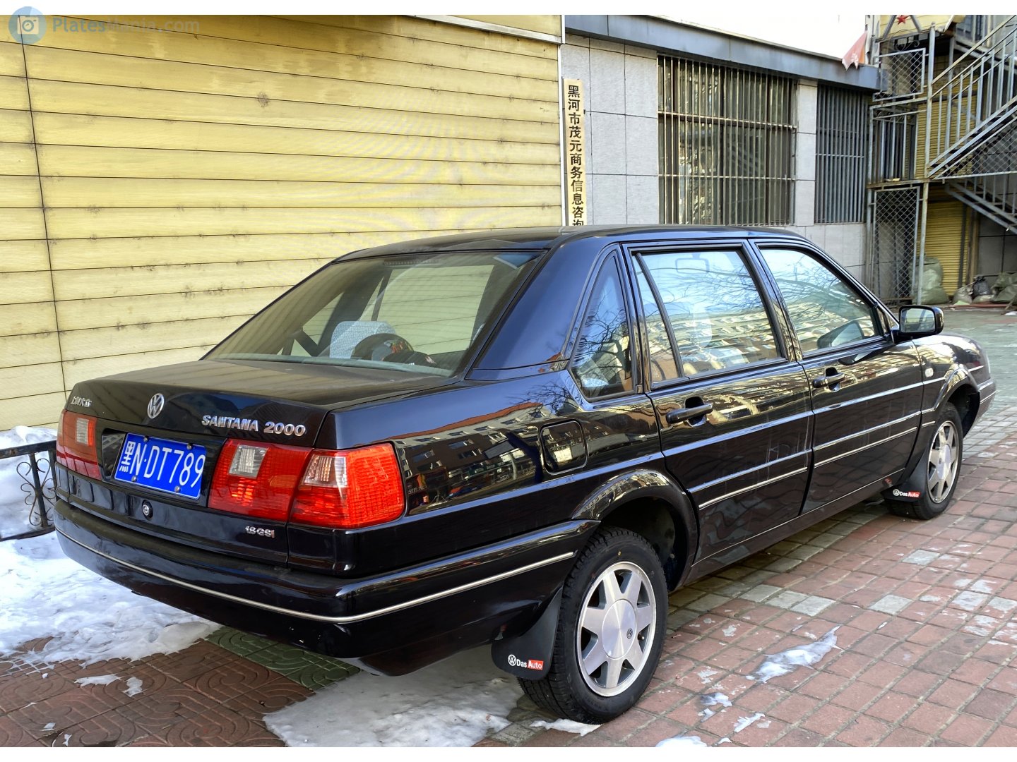 黑N·DT789, Volkswagen Santana 1st gen (2000) Sedan (CN- and BR-market), 1st facelift, 1995–2004 (1991–1998 for BR-market)
