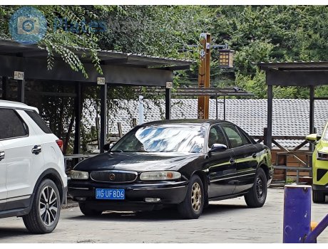 川G·UF806, Buick Century