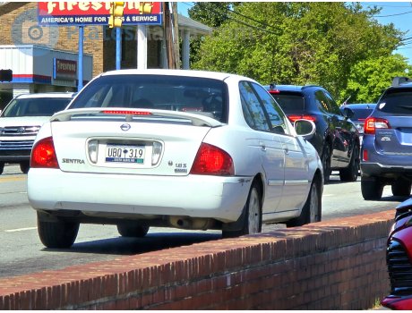 UBQ 319, Nissan Sentra