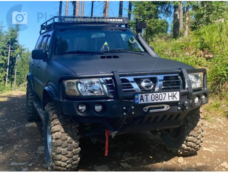 AT 0807 HK, Nissan Patrol