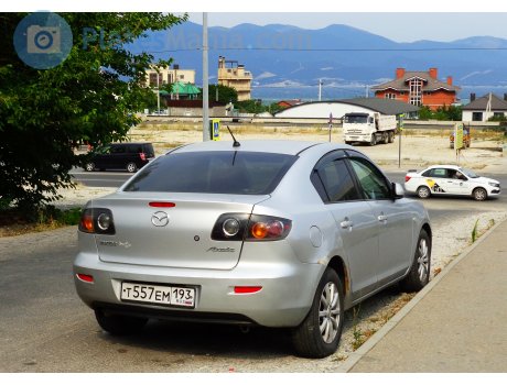 т557ем193, Mazda Axela