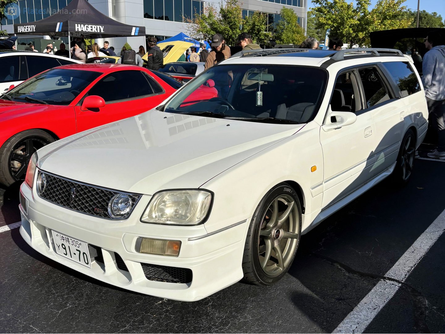 沖縄 305 Y 9170, Nissan Stagea 1st gen (WC34), 1996–2001