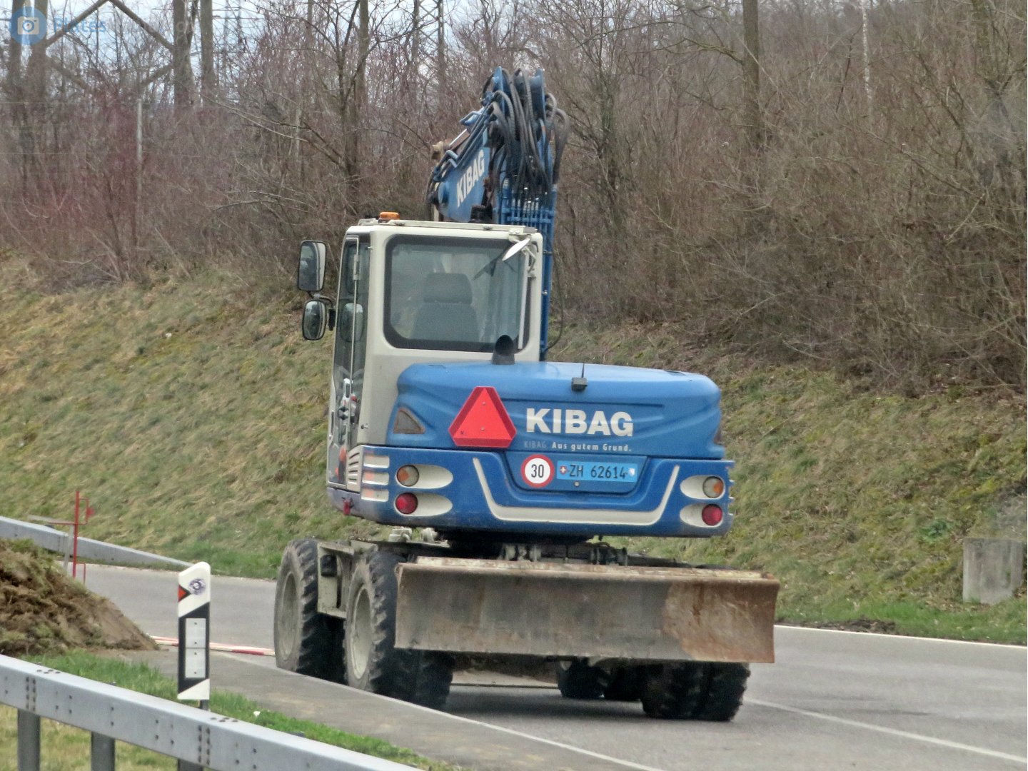 ZH 62614, Liebherr A-Series 