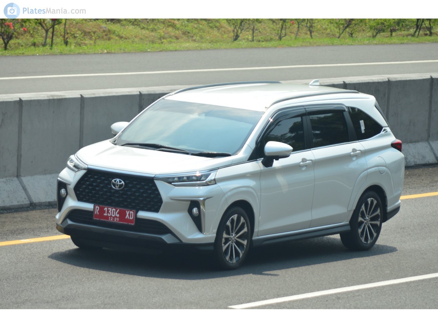 R 1304 XD, Toyota Veloz 1st gen (W100/W150), 2021–