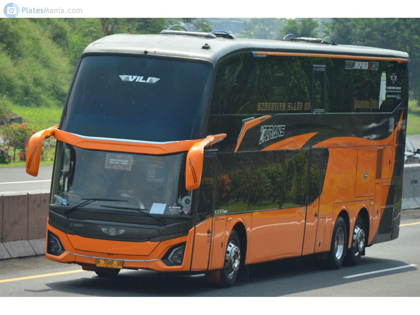 N 7069 UB, Volvo B11R 