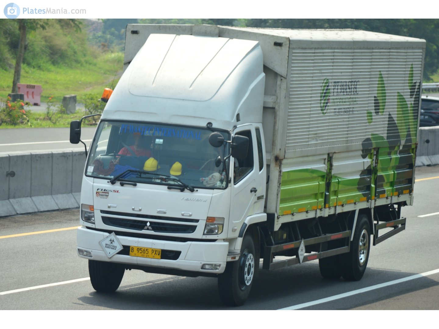 B 9565 PXV, Mitsubishi Fuso Fighter 2nd gen, 2nd facelift, 2005–