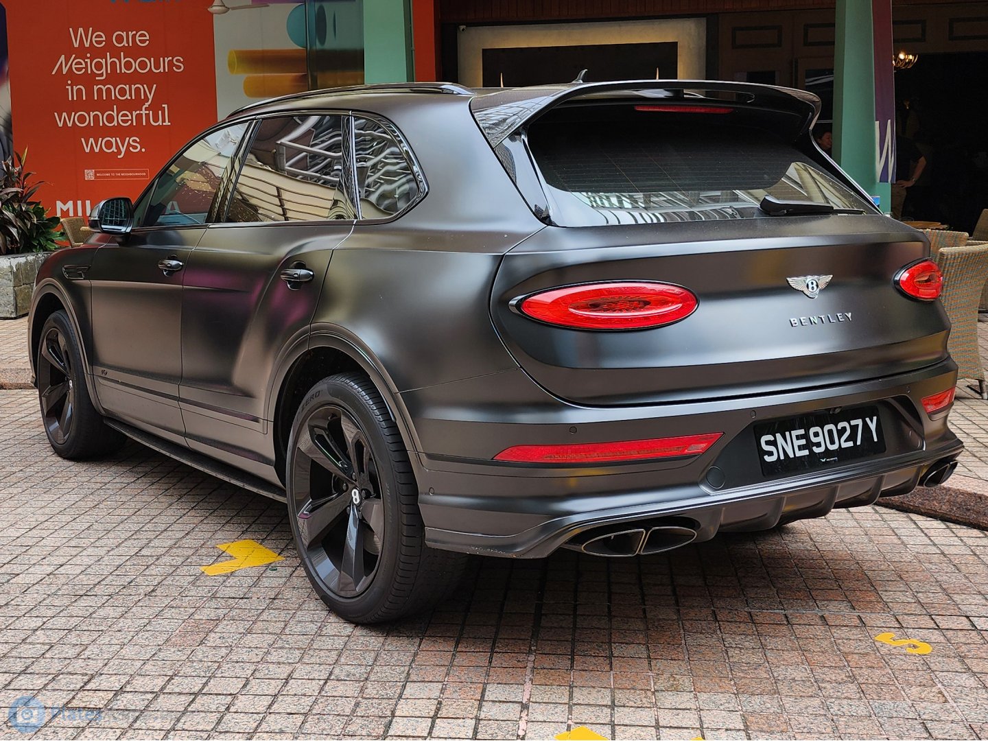 SNE 9027 Y, Bentley Bentayga 1st gen (PL71), facelift, 2020–