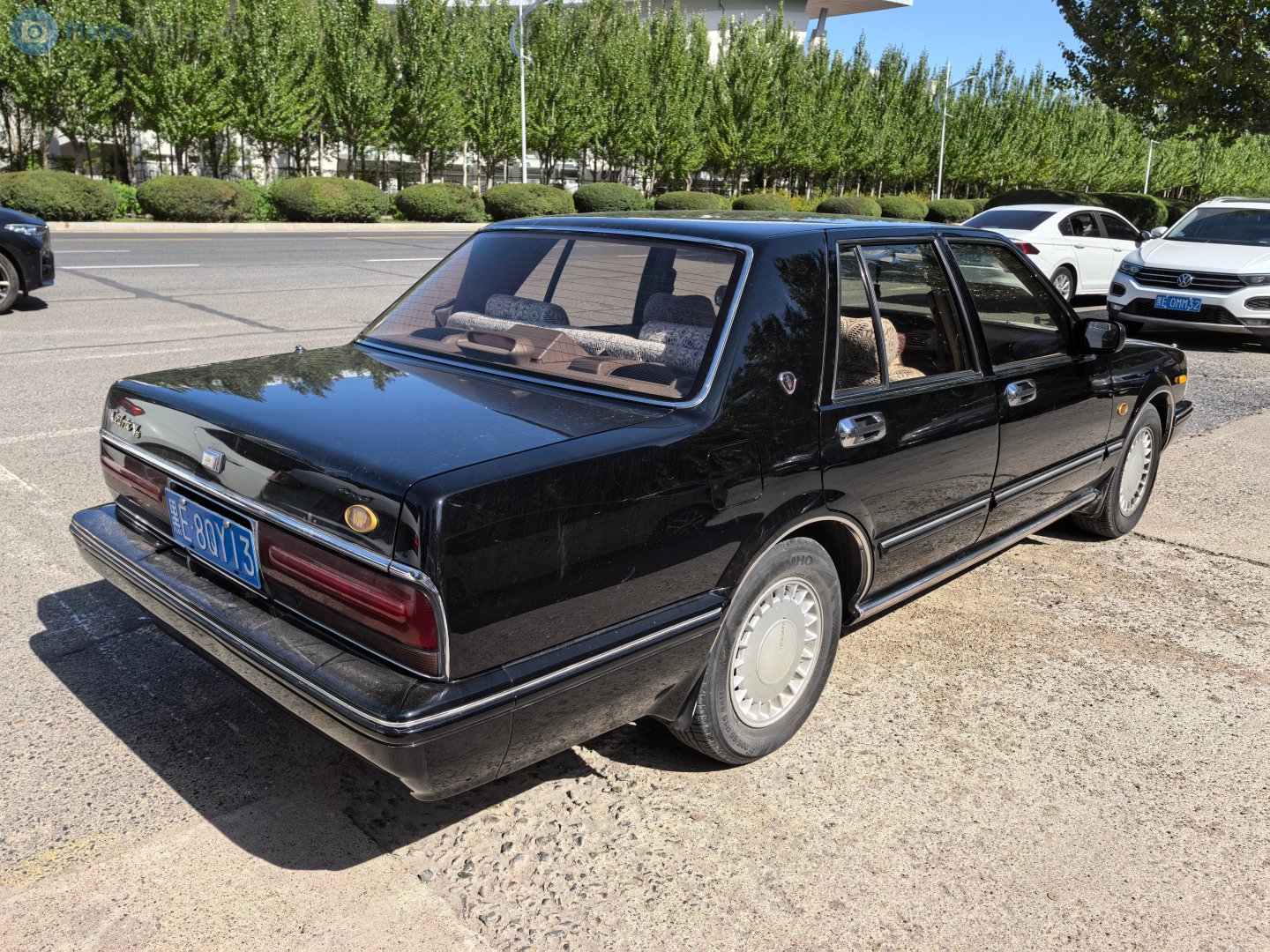 黑E·8QY13, Nissan Cedric 7th gen Sedan (Y31), facelift, 1991–2014