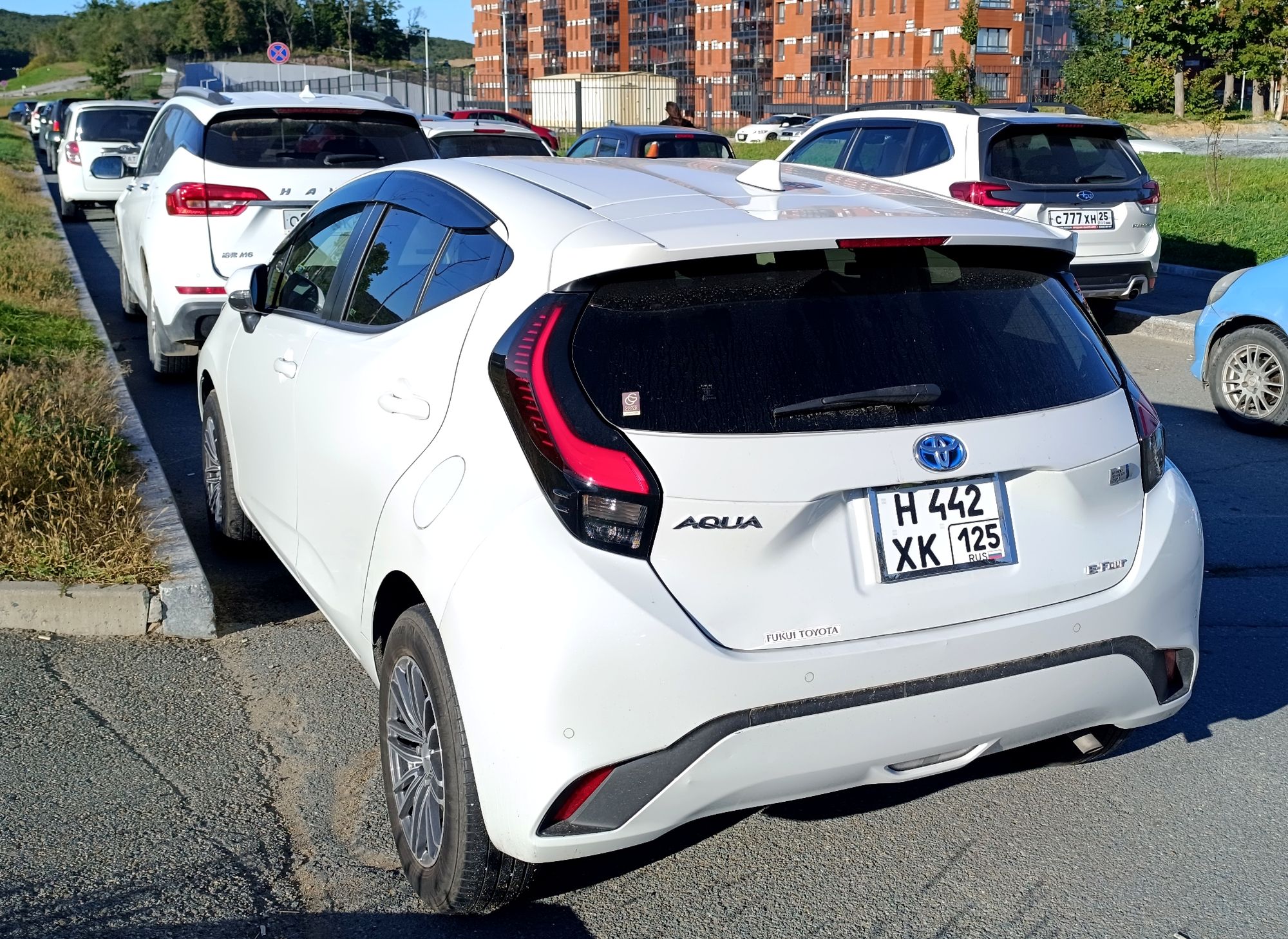 н 442 хк 125, Toyota Aqua 2nd gen (MXPK10), 2021–2025