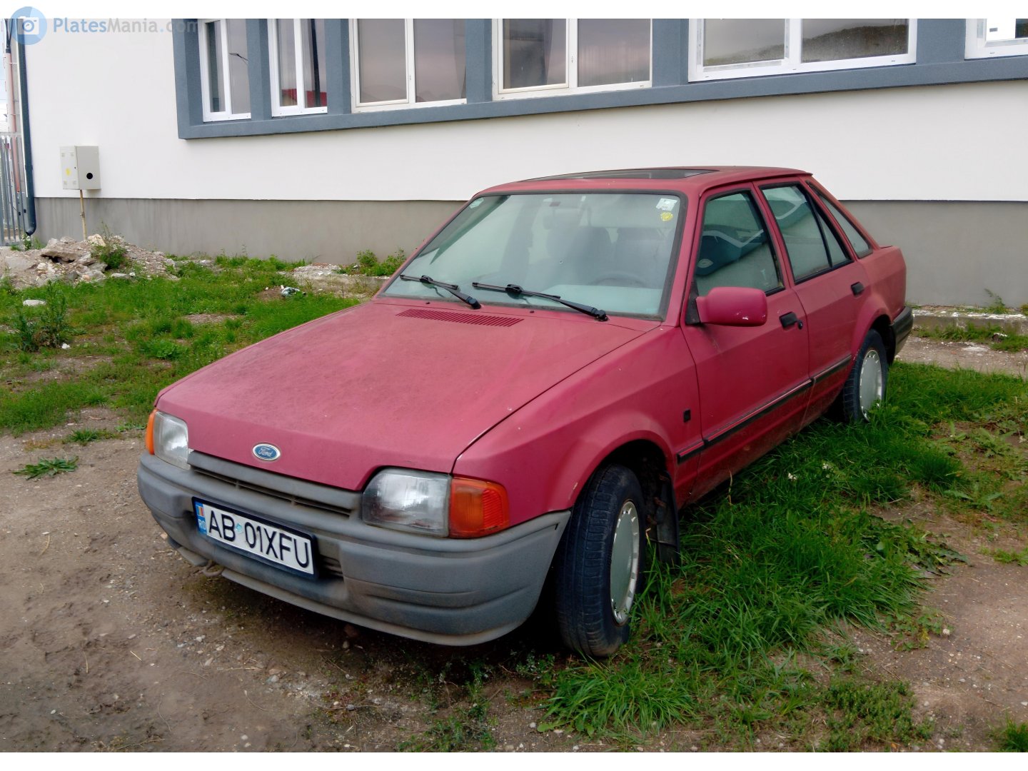 AB 01 XFU, Ford Escort 4th gen 5-door Hatch (AAF; Global-market), 1986–1990 (–1992 for LATAM-market)