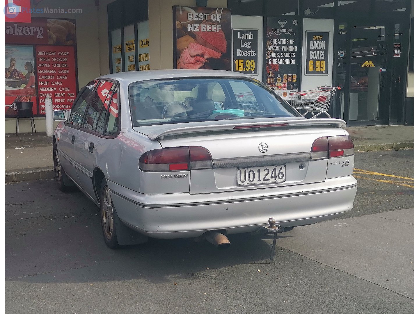 UO1246, Holden Commodore 2nd gen Sedan (VN/VP/VR/VS), 1988–1997