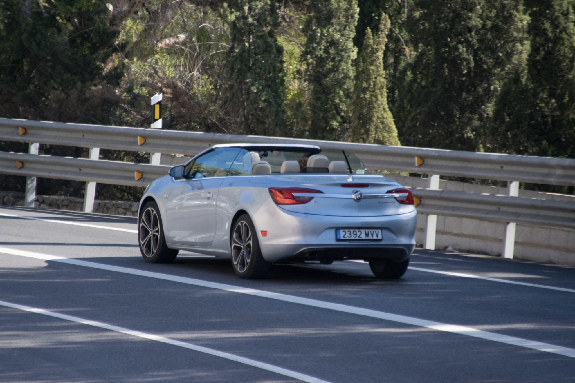 2392 MVV, Buick Cascada 1st gen (Delta II), 2016–2019