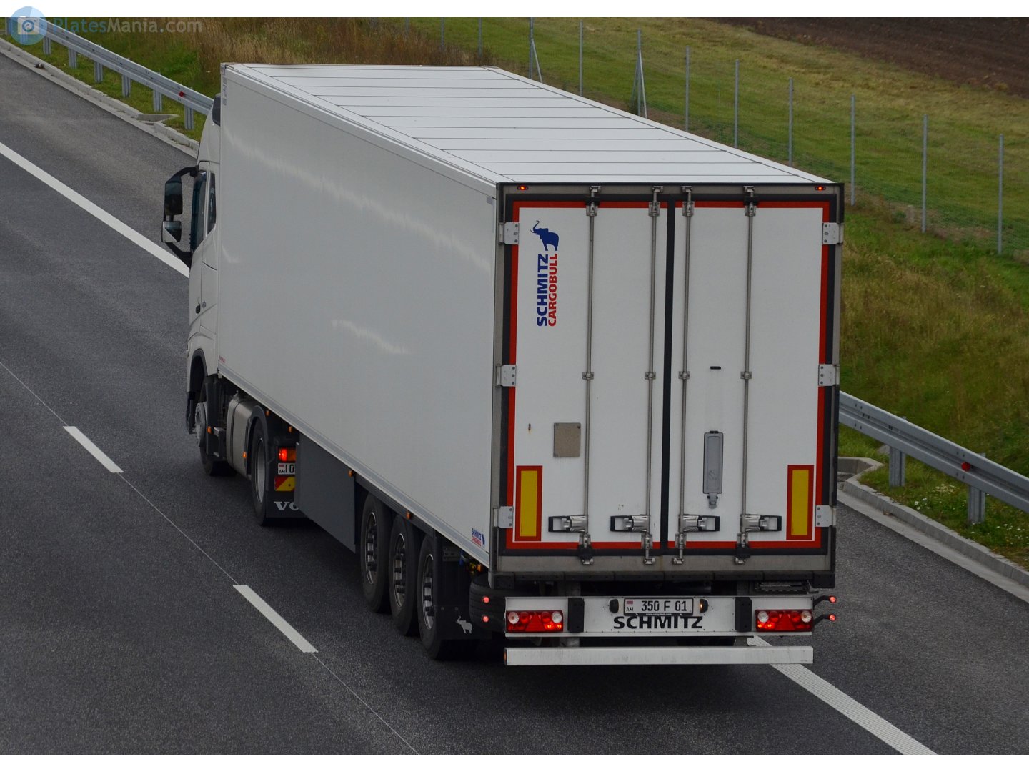 350 F 01, Schmitz SKO 