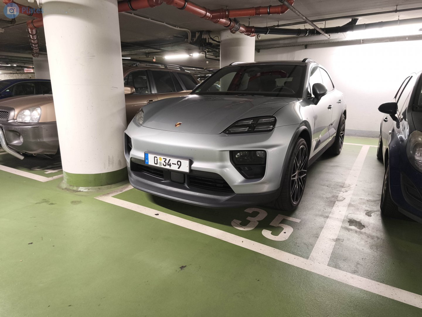 0 34-9, Porsche Macan 2nd gen EV (XAB), 2024–