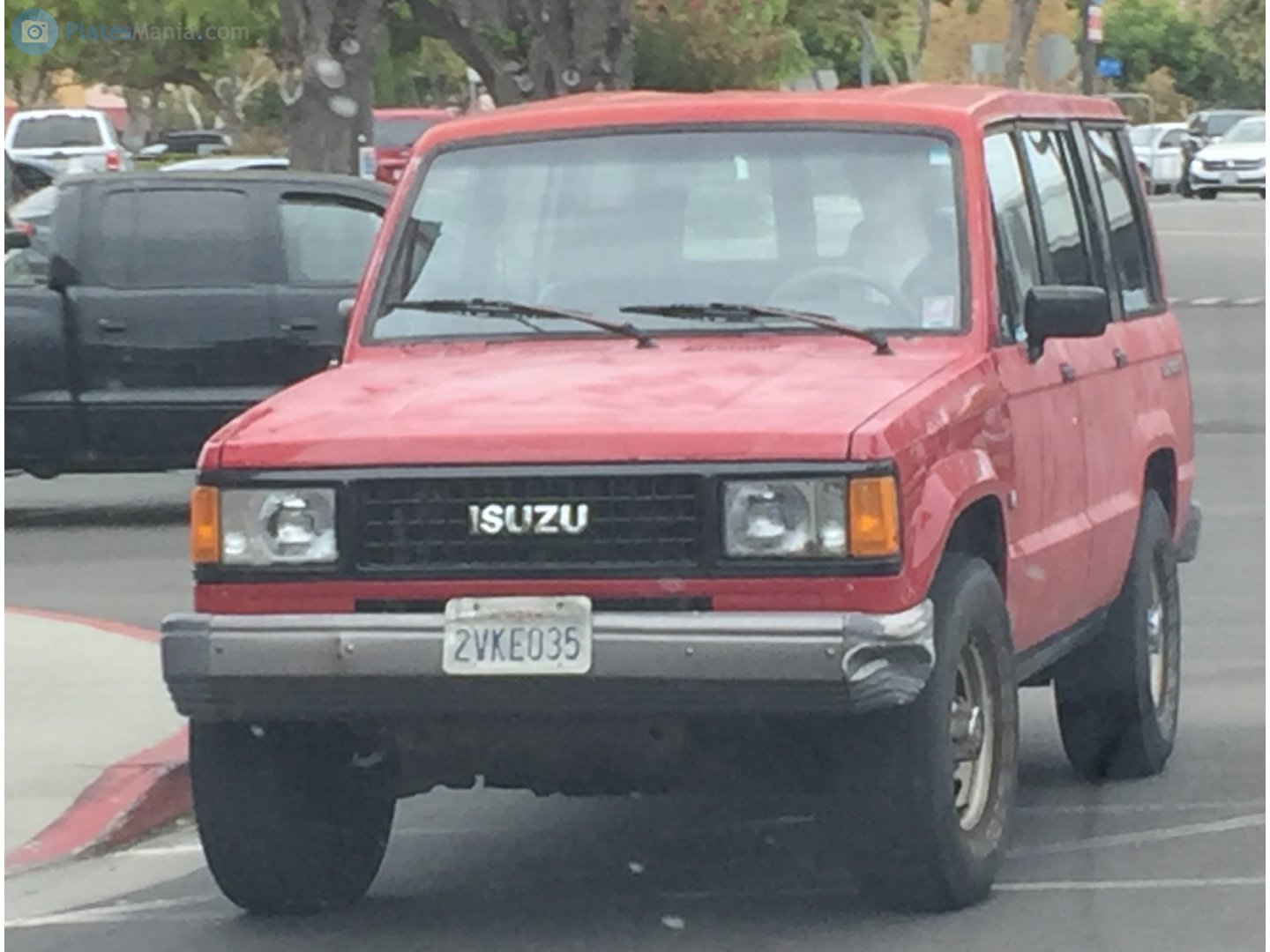 2VKE035, Isuzu Trooper 1st gen, 5-door, 1981-1991