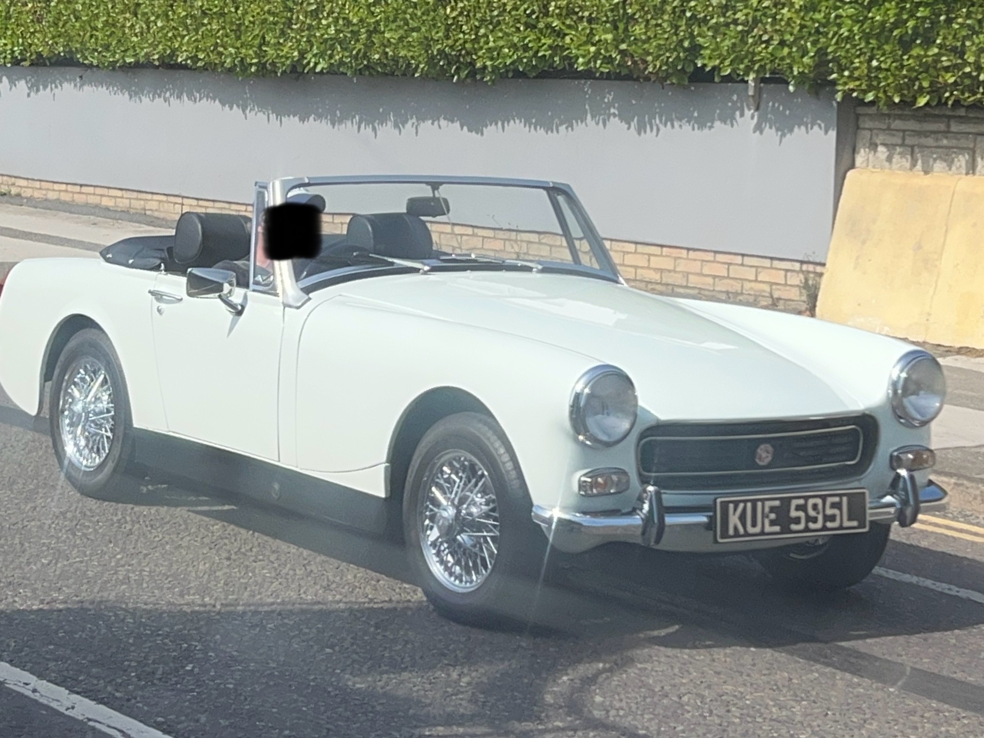 KUE595L, MG Midget 