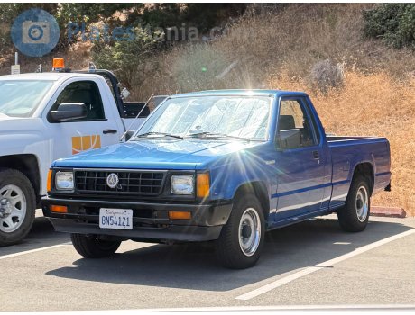 8N54121, Mitsubishi Mighty Max