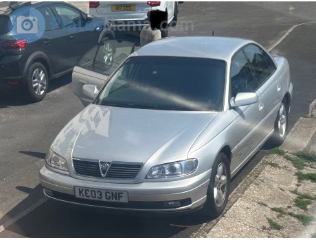 KC03 GNF, Vauxhall Omega