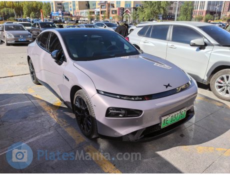 黑E·D37767, XPeng P7