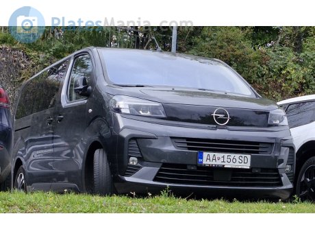 AA 156SD, Opel Zafira Life