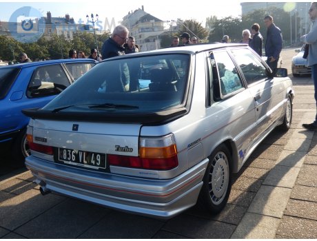 836 VL 49, Renault 11