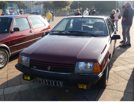 7565 SX 49, Renault Fuego