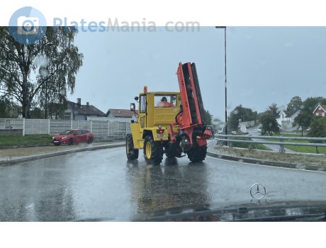 DE 4171, Mercedes-Benz MB Trac