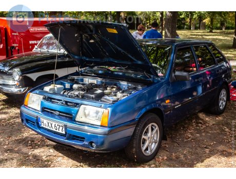 H XX 677, Lada (VAZ) 2109