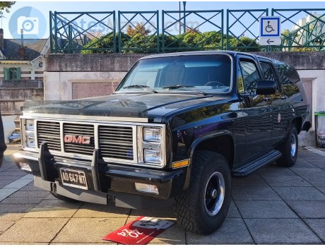 AD-647-NT, GMC Suburban