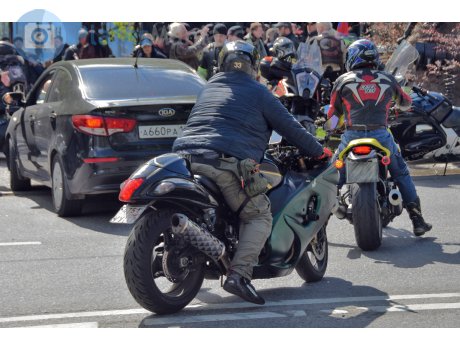 4751 уу 77, Suzuki GSX Series