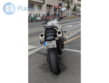 691 BEP 69, Triumph Motorcycles Speed Triple