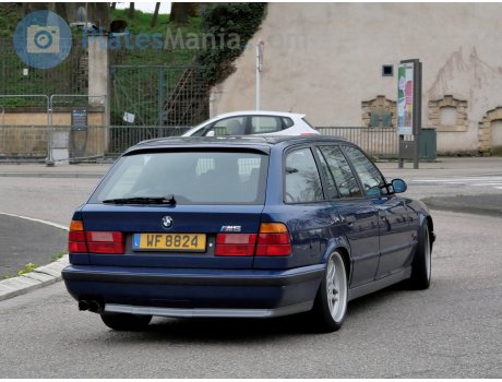 WF 8824, BMW M5