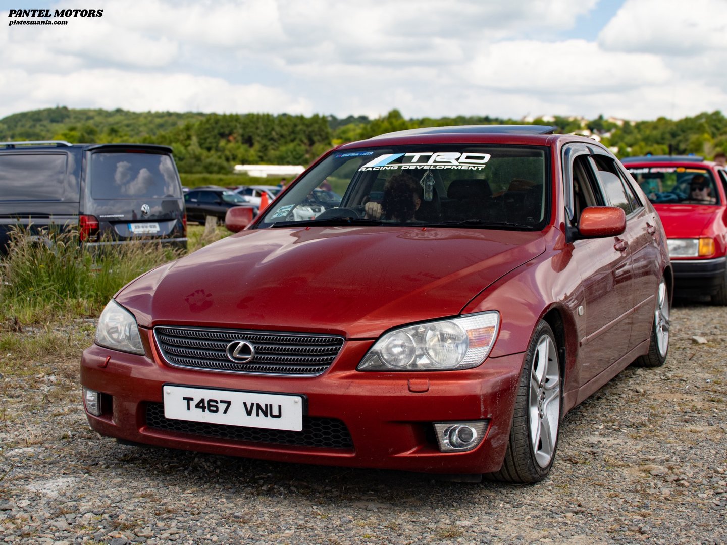 T467VNU, Lexus IS 1st gen Sedan (XE10), 1999–2005