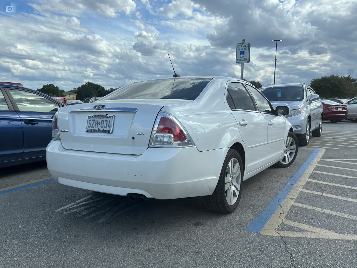 SZH-034, Ford Fusion 1st gen Sedan (CD338; NA-market), 2006–2009