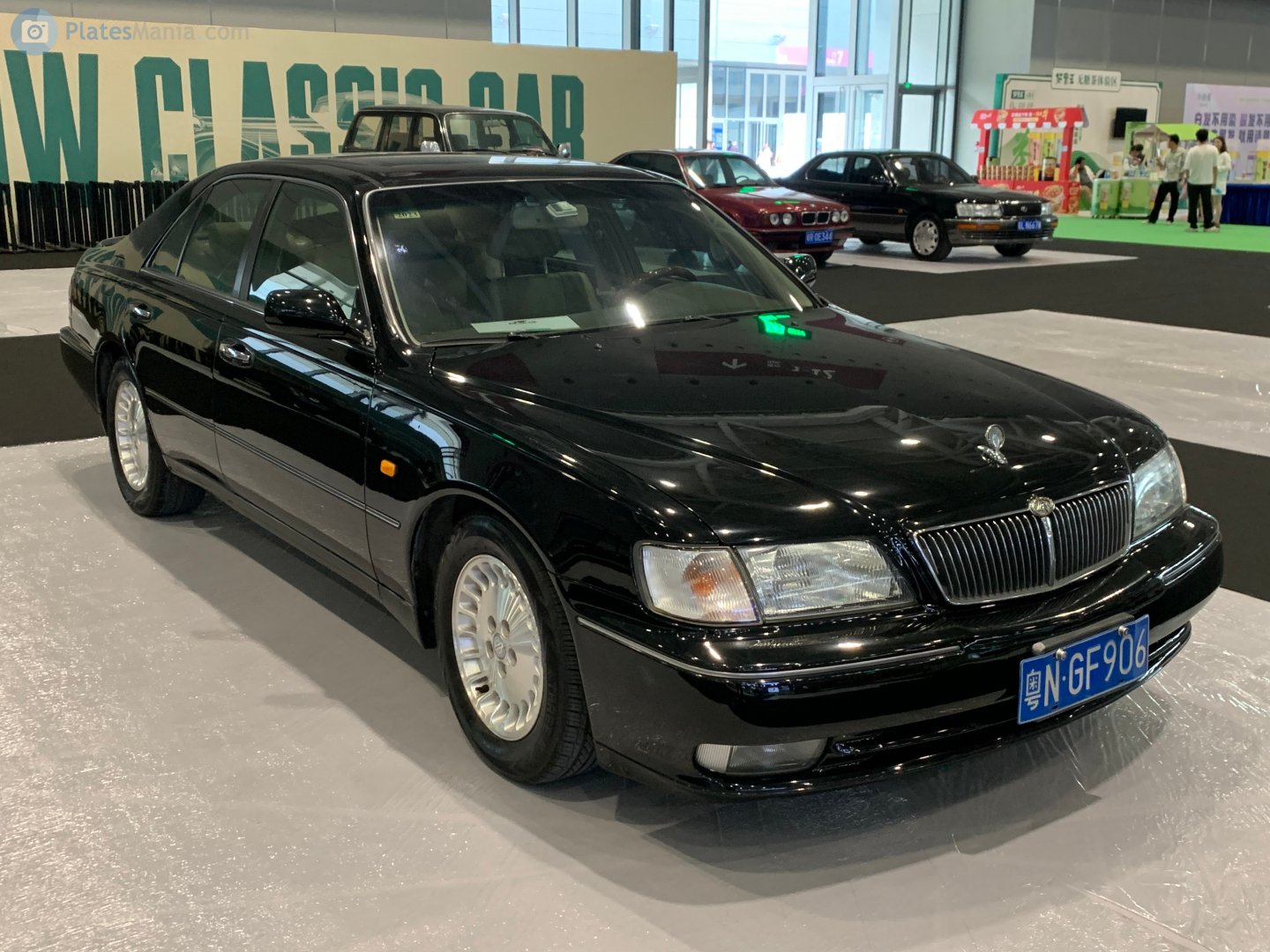 粤N·GF906, Infiniti Q45 2nd gen (Y33), 1996–2000