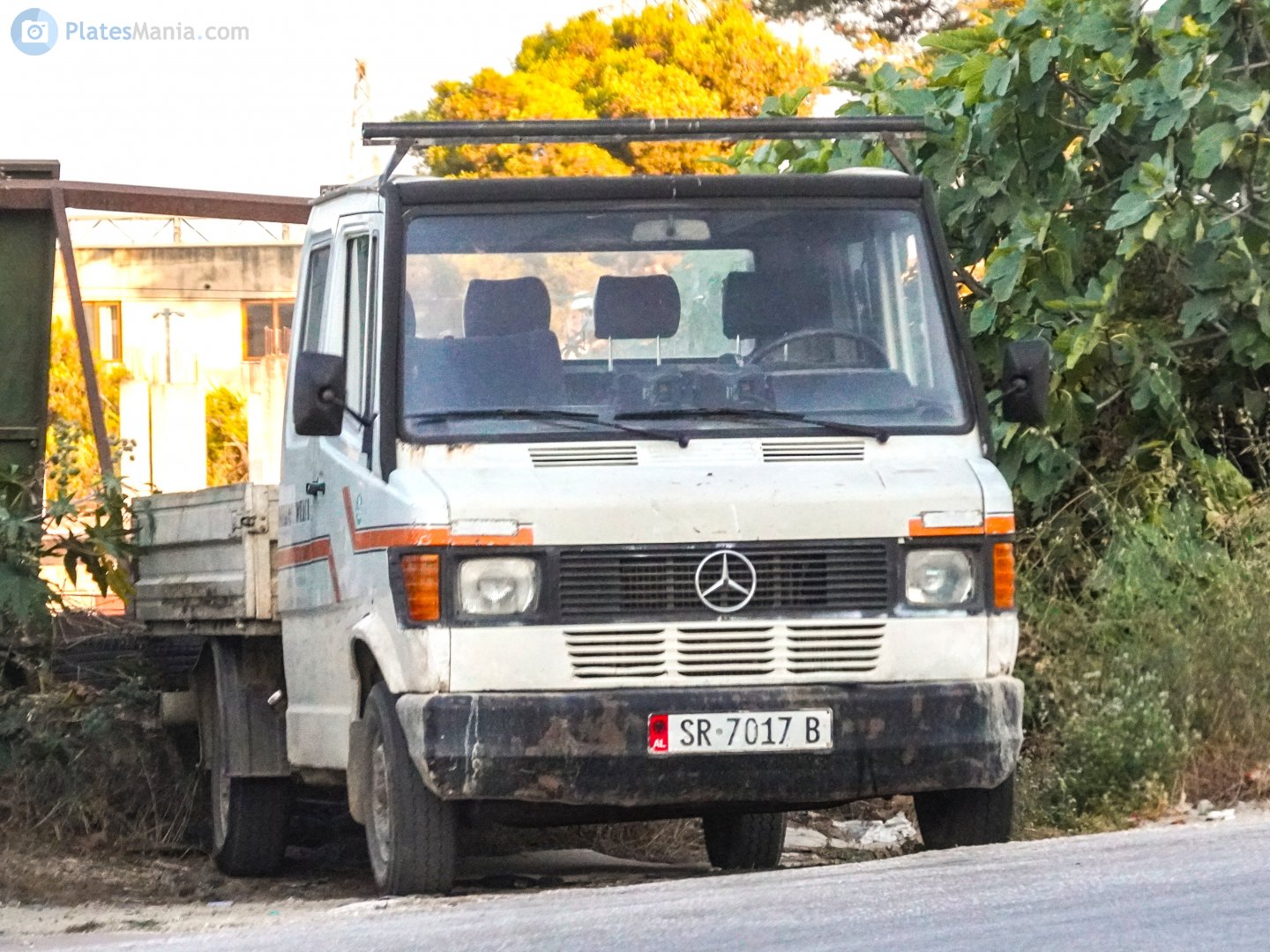 SR 7017 B, Mercedes-Benz T1 1st gen (601/602/611), 1976–1996